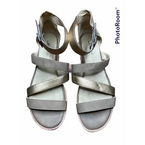 JBU memory foam Sandals size 9